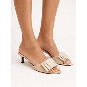 Sutor Mantellassi Genuine Leather Ivory Cream Kitten Heels Mule Sandals 38.5 8.5